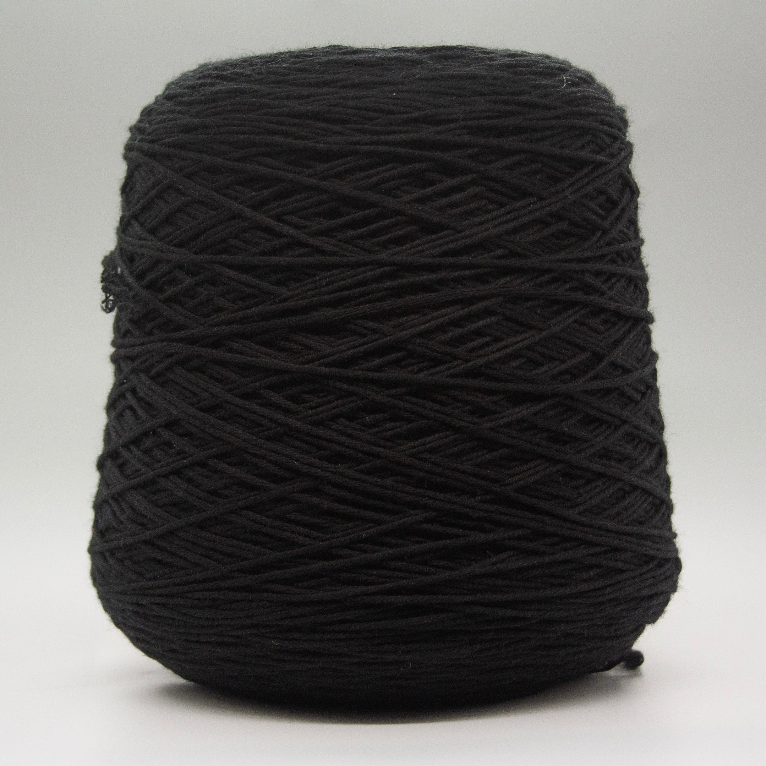 Faroe – 100% Merino Wool Worsted yarn by Zegna Baruffa