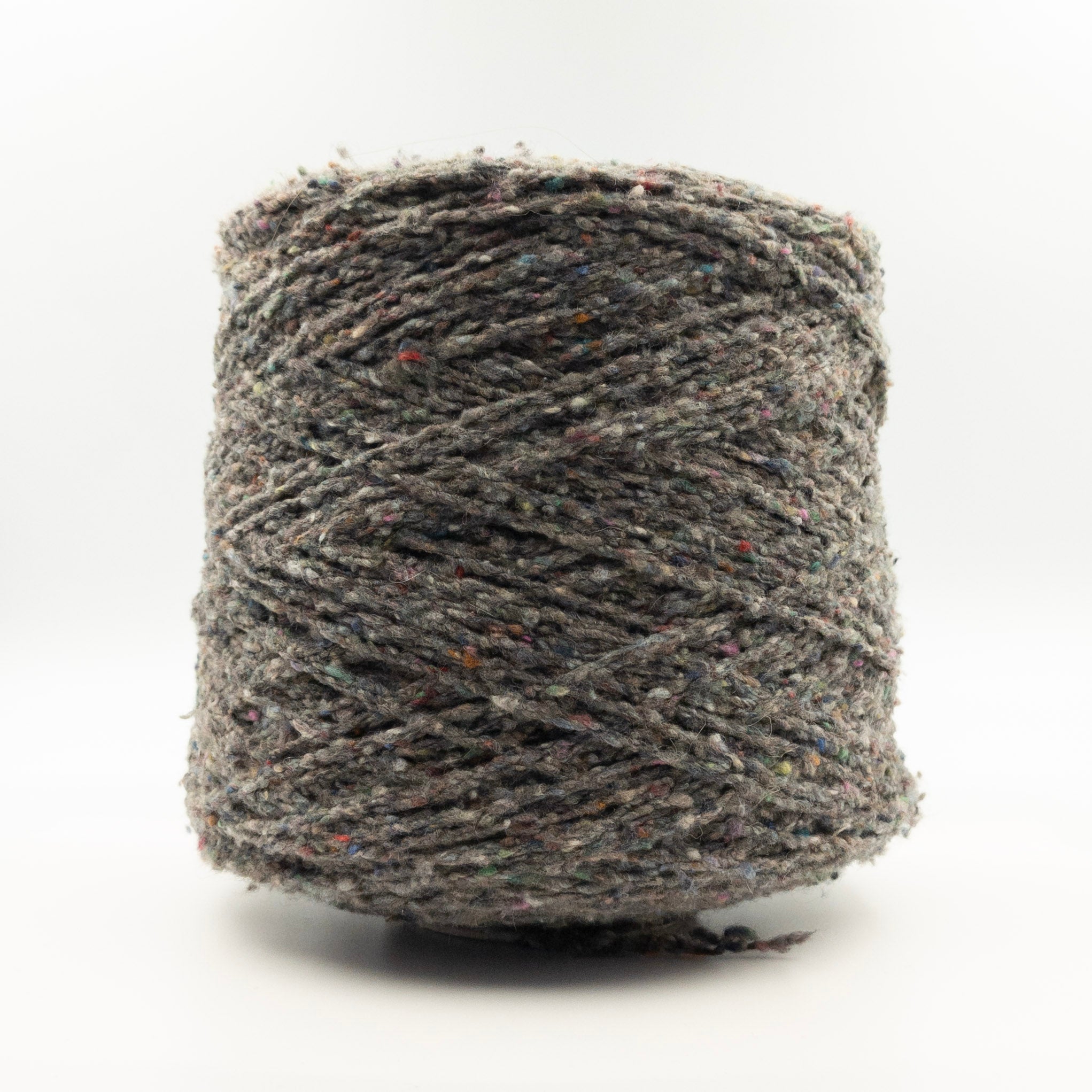 Estate Tweed – 76% Cashmere · 17% Wool · 7% Silk DK yarn by The Royal Collection