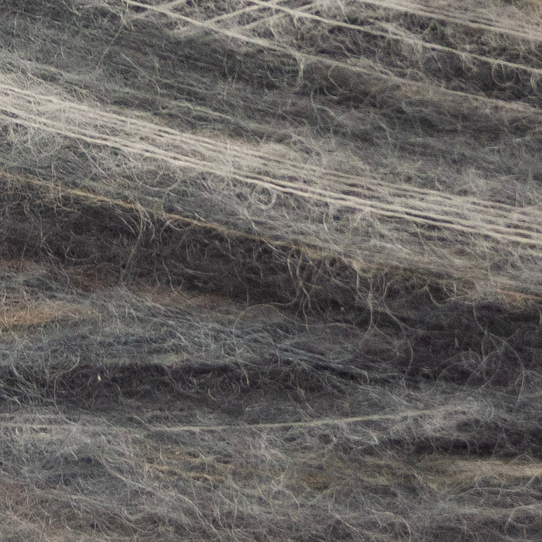 Quebec – 35% Kid Mohair · 35% Superfine Alpaca · 30% Polyamide Cobweb yarn by Lanificio Dell'olivo