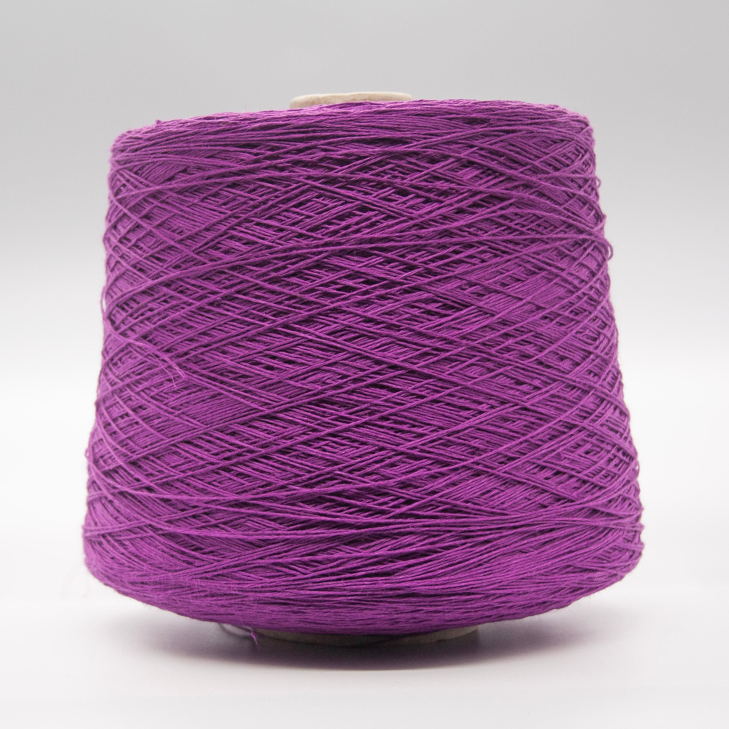 Lino 8/36 – 100% Linen Fingering yarn by Loro Piana