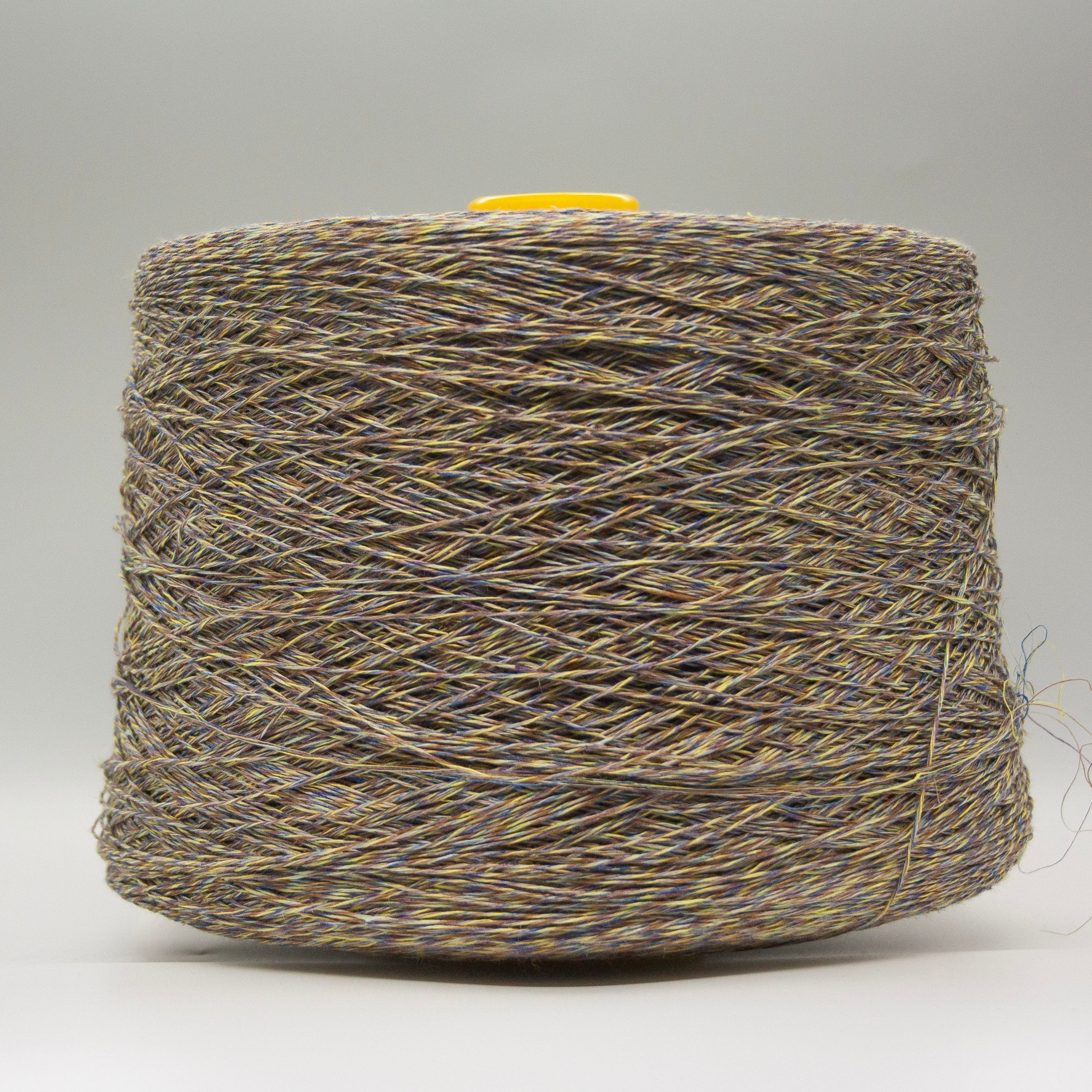Frescolino 4500 – 100% Linen Fingering yarn by Filati Venezia