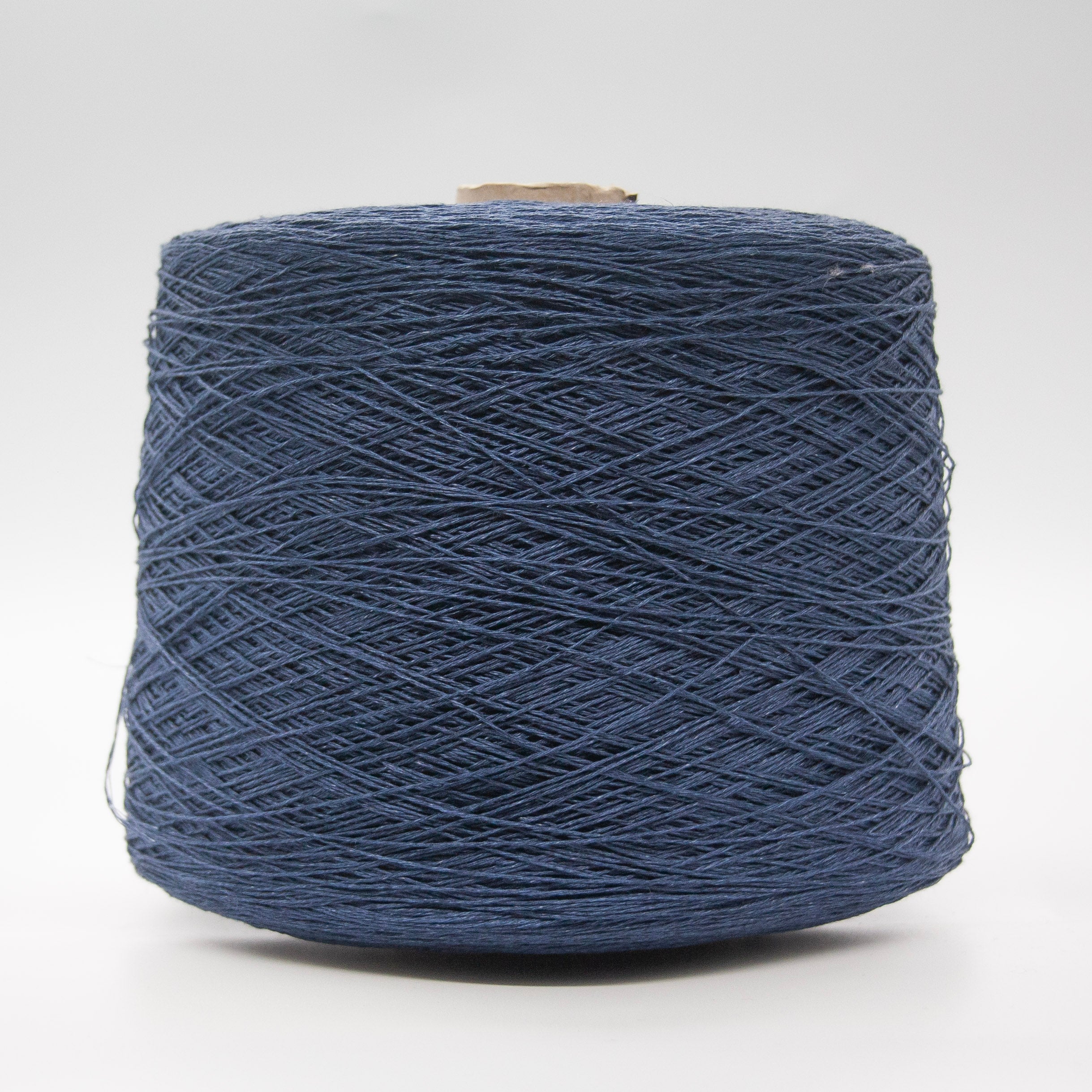 Lino 6/26 – 100% Linen Fingering yarn by Loro Piana