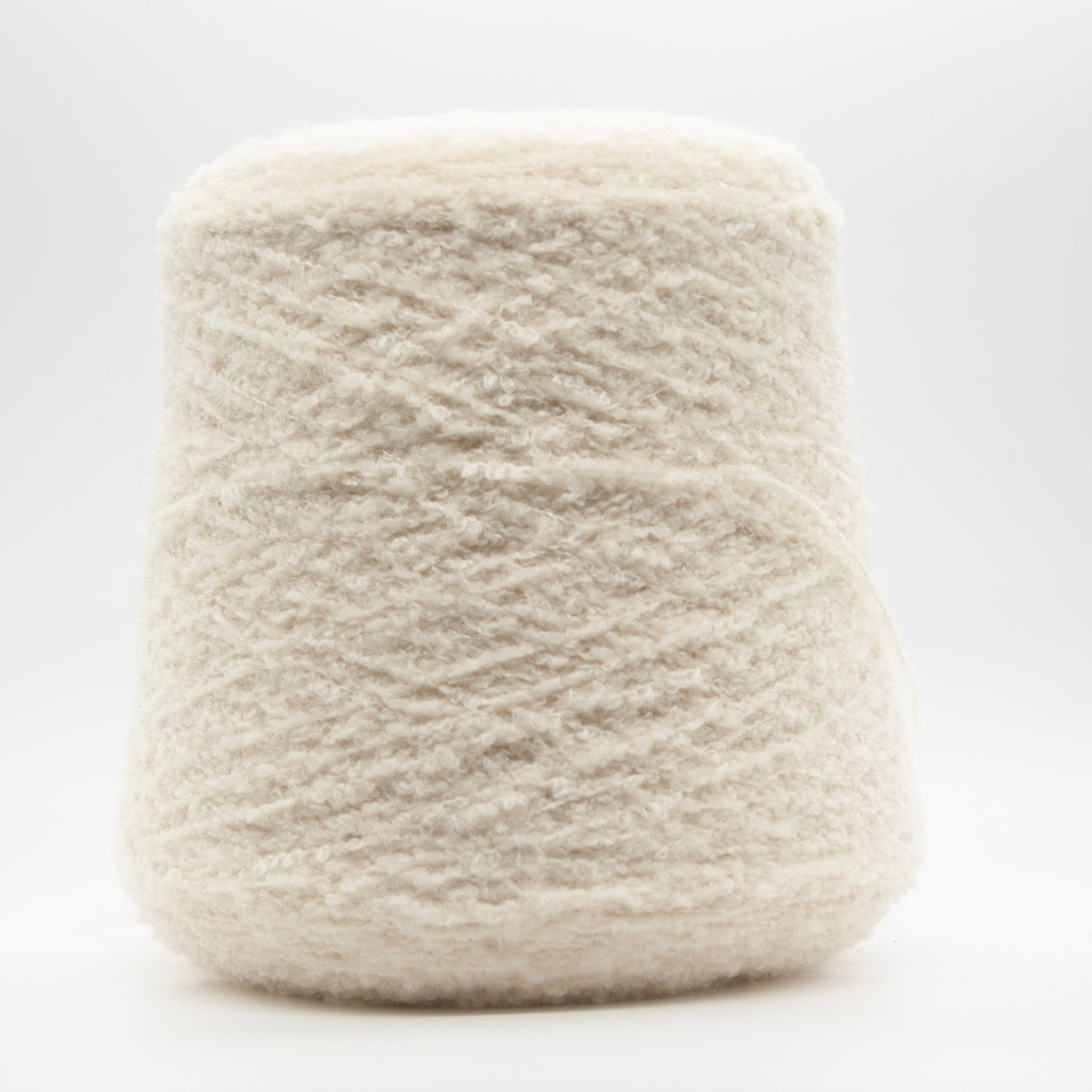 Ogma – 54% Merino Wool · 34% Cashmere · 12% Silk Fingering / 3-4 ply (350-600m)/100g yarn by Vimar 1991