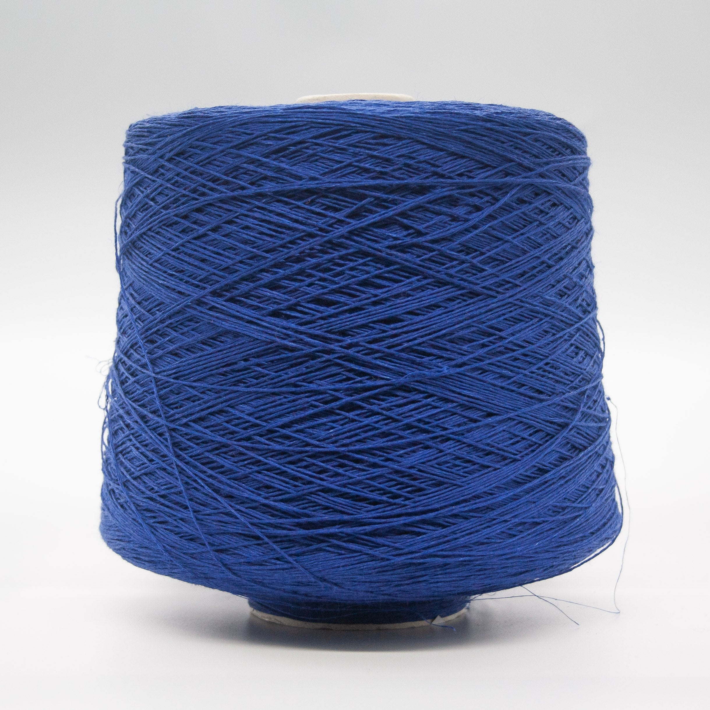 Lino 4500 – 100% Linen Fingering yarn by Storai