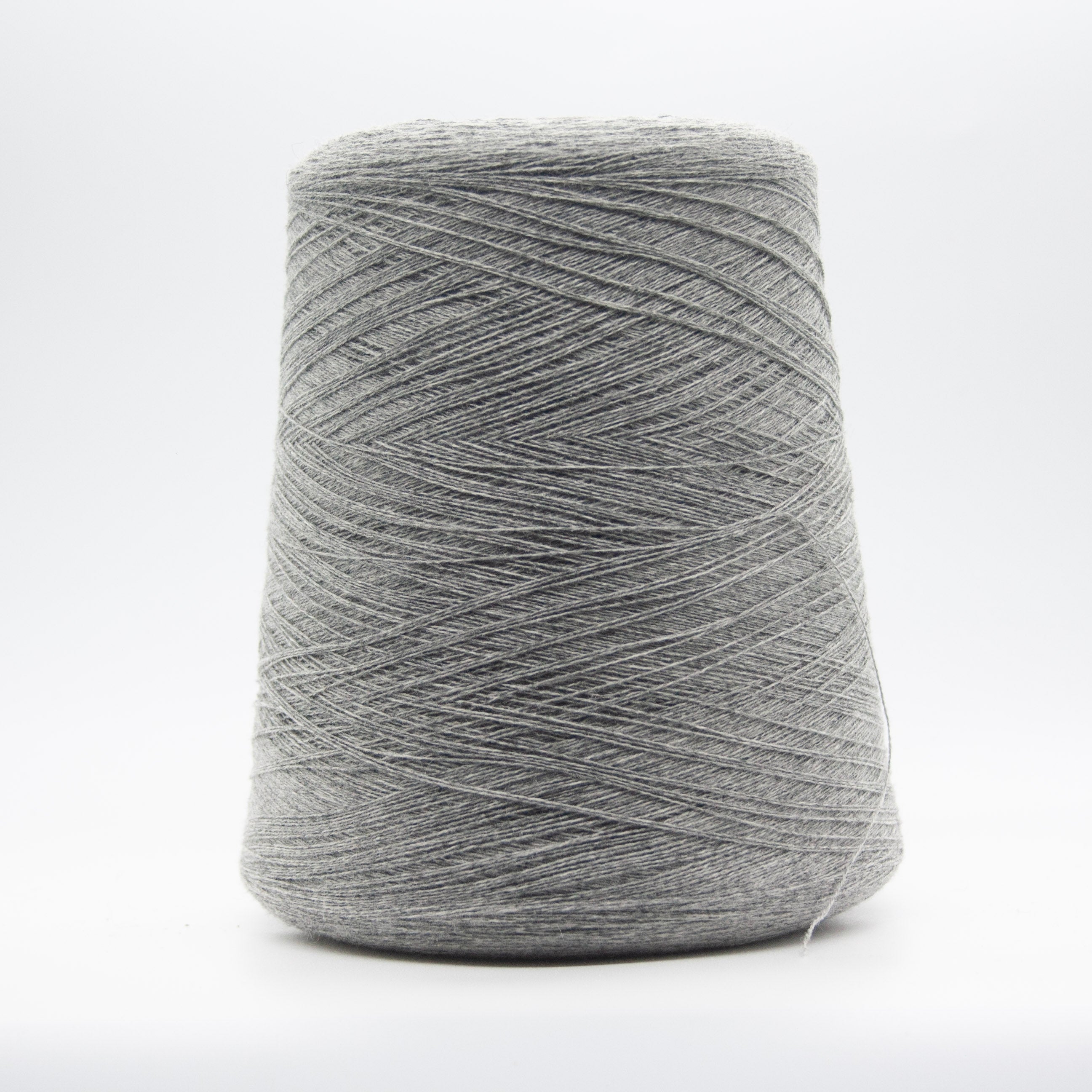 Cone of Cashmere Duetrentasei yarn in Frost by Cariaggi Moon