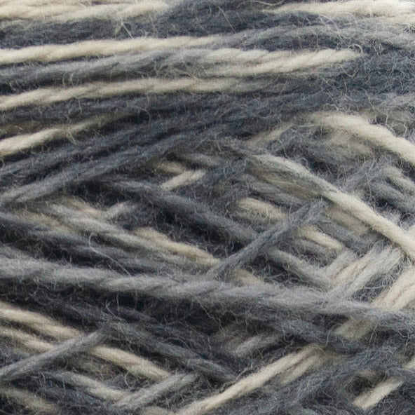 Close up of Dream by Filati Venezia – Fumo Melange