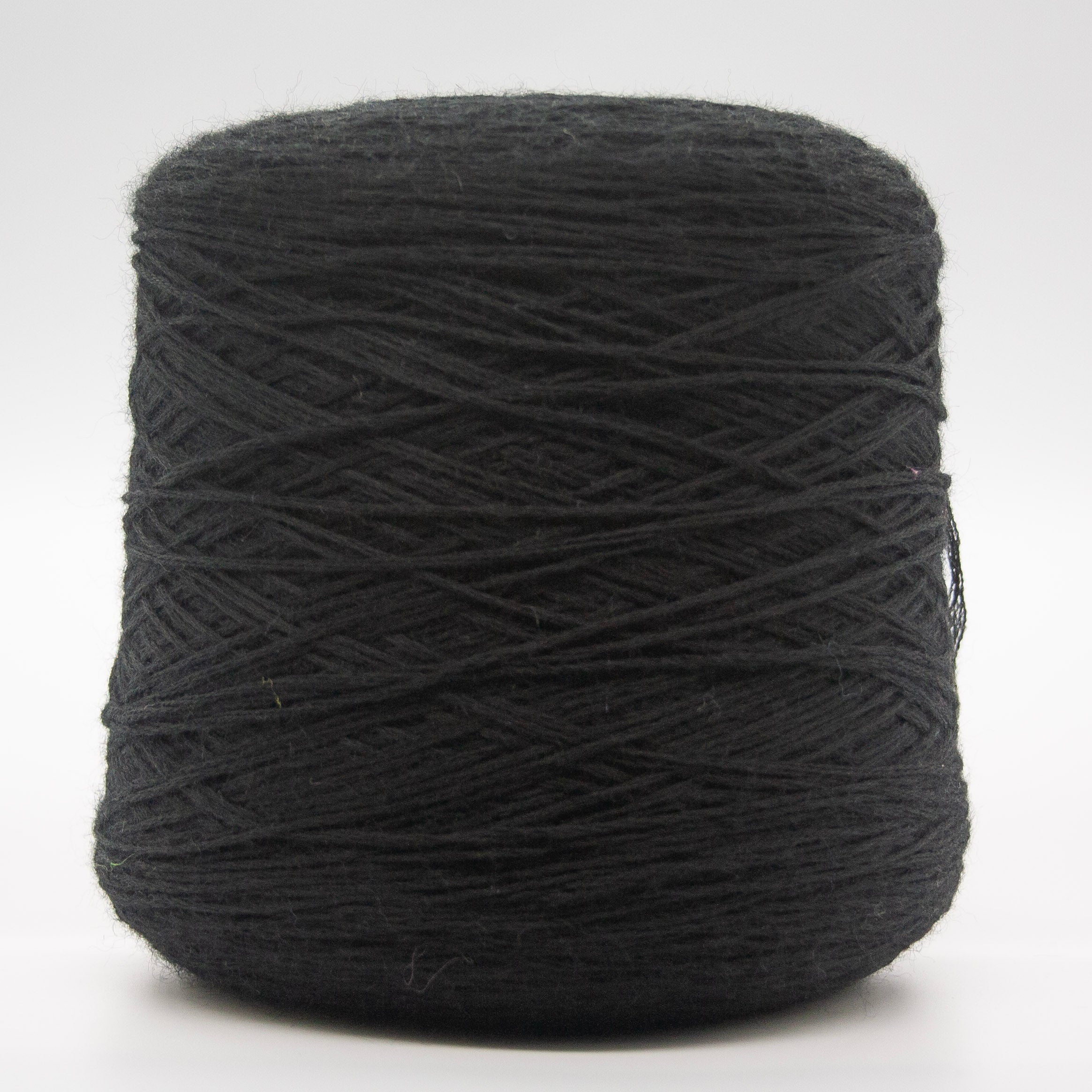Cone of Loden yarn in Schwarz by Lb Filati