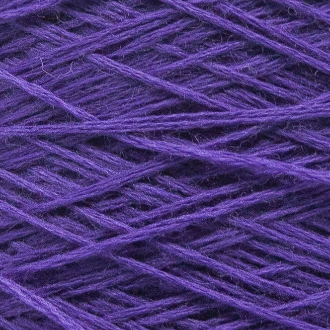 Close up of Loden by Lb Filati – Viola