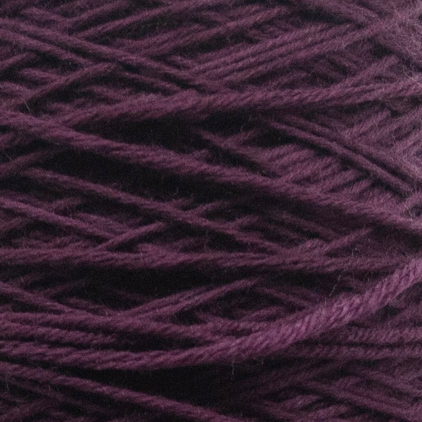 Close up of Merino Grosso 2250 by Filati Venezia – Fico Nero
