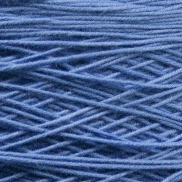 Close up of Merino Grosso 2700 by Filati Venezia – Ortensia