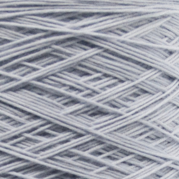 Close up of Merinos 10 44 by Filati Venezia – Brina