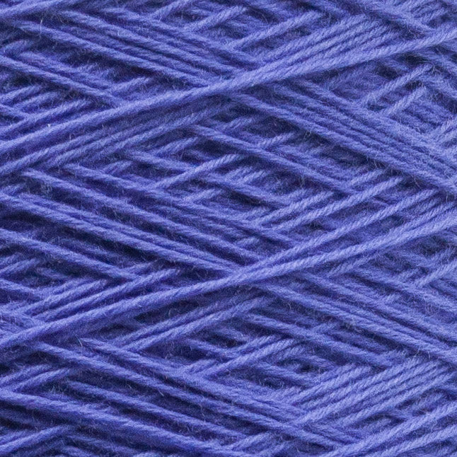 Close up of Merinoull by Filati Venezia – Blue Iris
