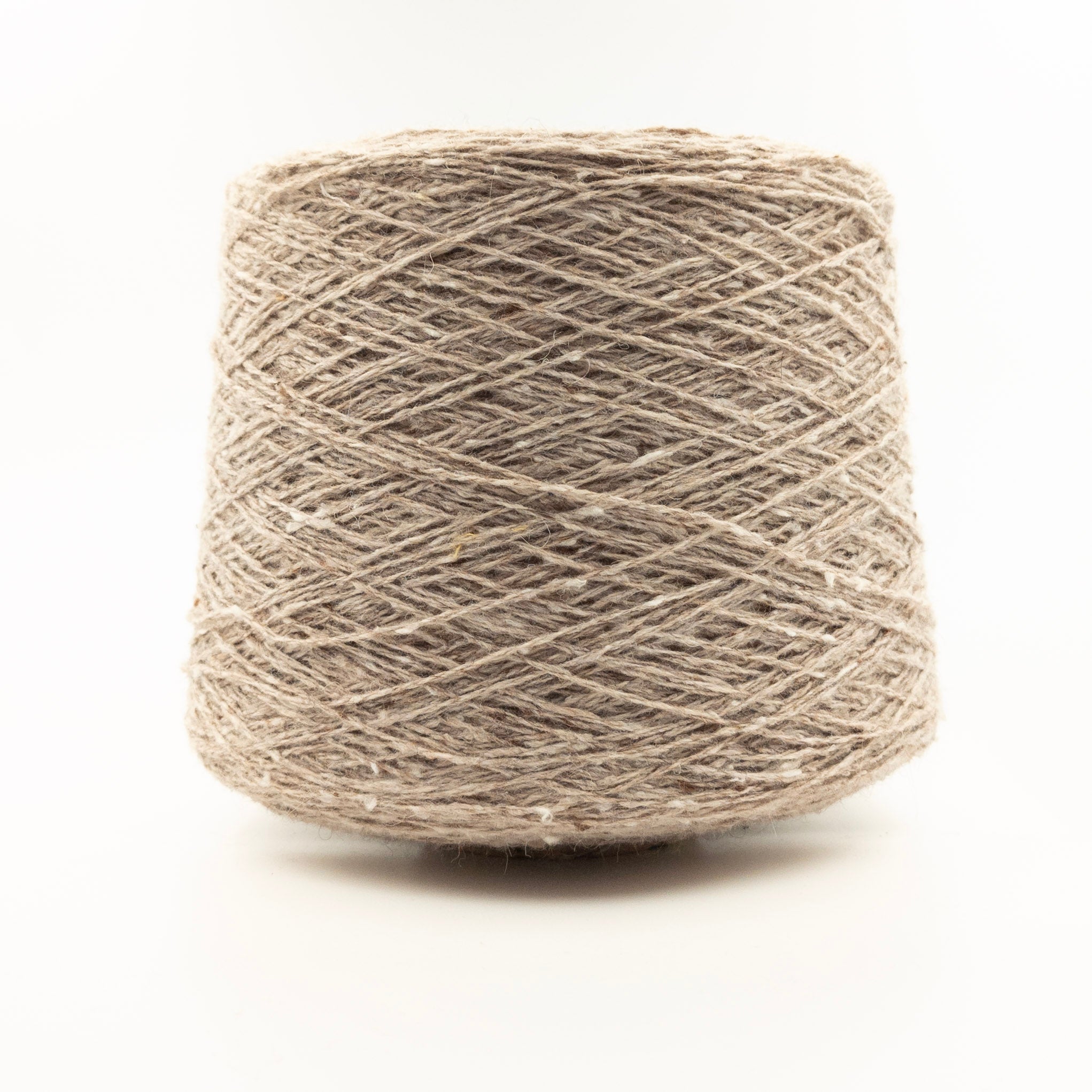 Cone of Monviso Tweed yarn in Alpino by Millefili Beige