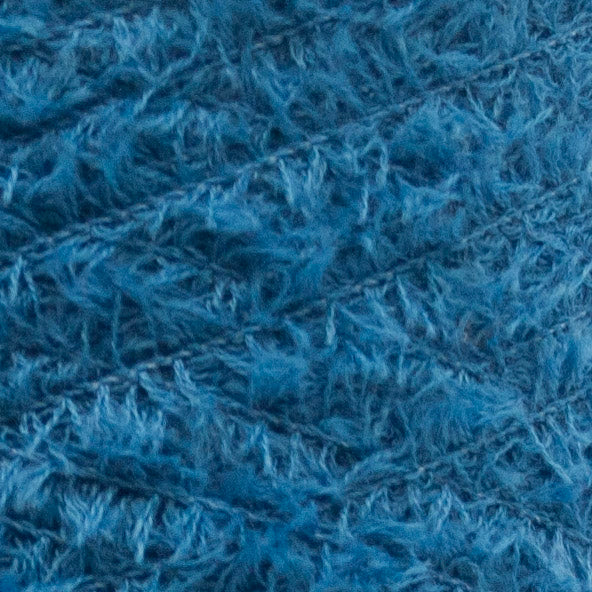 Close up of Tagliatino Merino by Filati Venezia – Laguna Azzurra