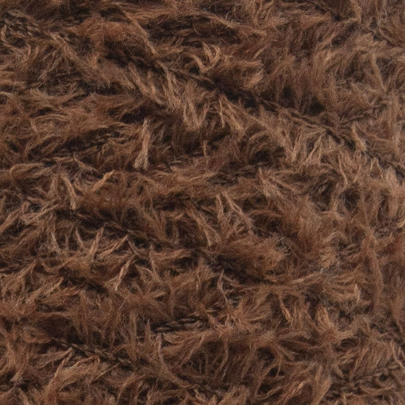 Close up of Tagliatino Merino by Filati Venezia – Miele Castagna