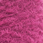 Close up of Tagliatino Merino by Filati Venezia – Peonia Fucsia